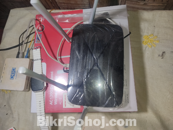 Mercusys AC12 1200Mbps 4 Antenna Dual Band Wireless Router